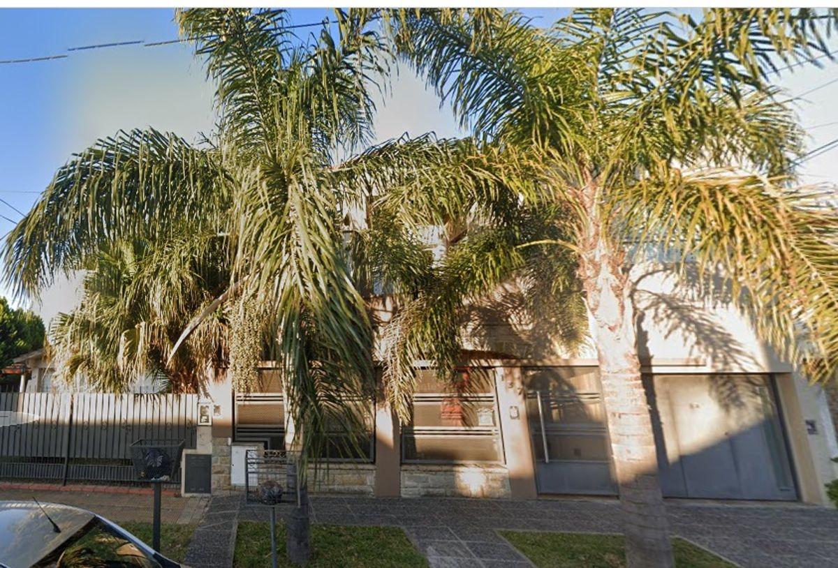 Foto de ELEGANTE CASA DE 2 PISOS, imagen 1