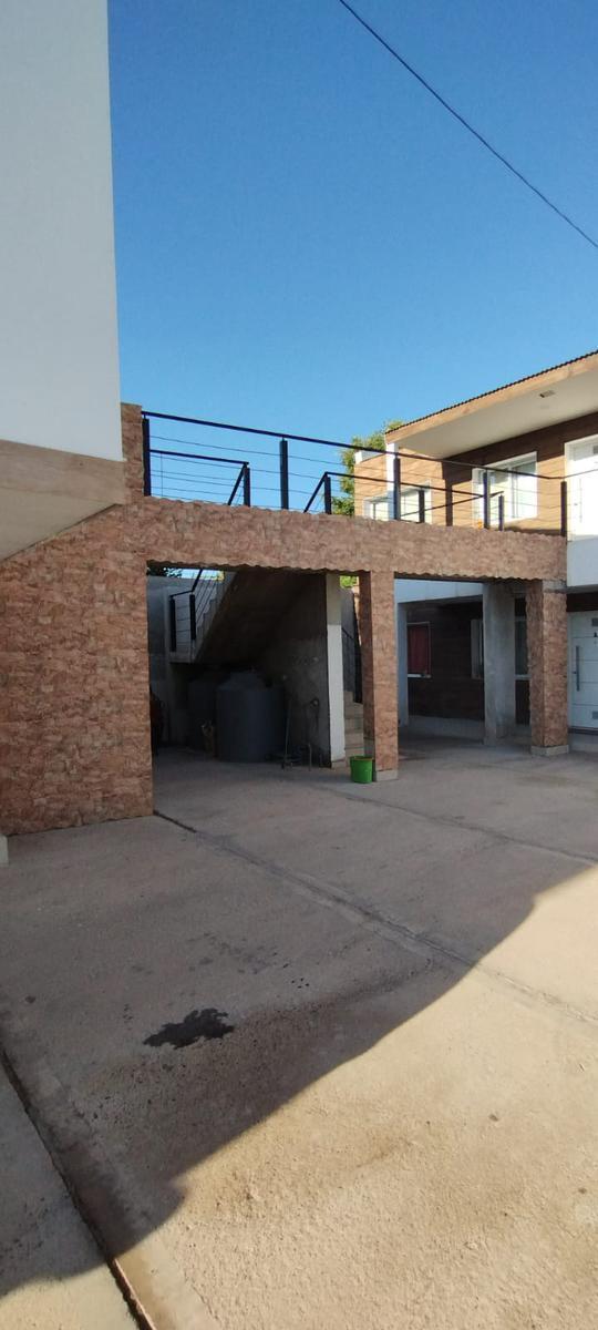 Complejo de Departamentos en General Roca 2