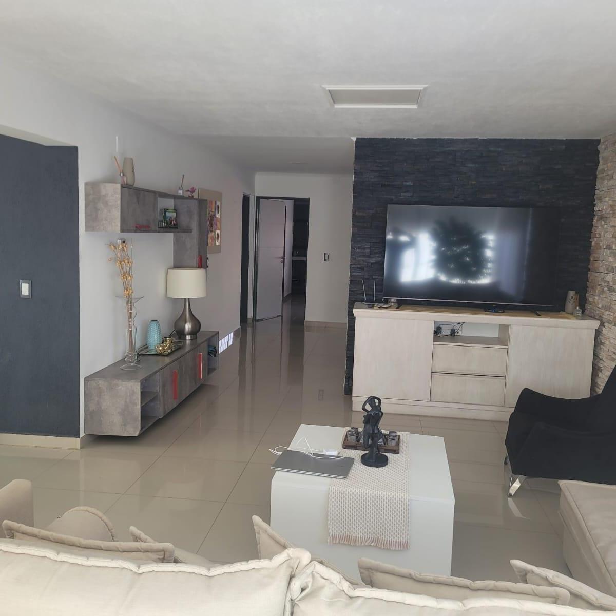 Casa en Plottier 5