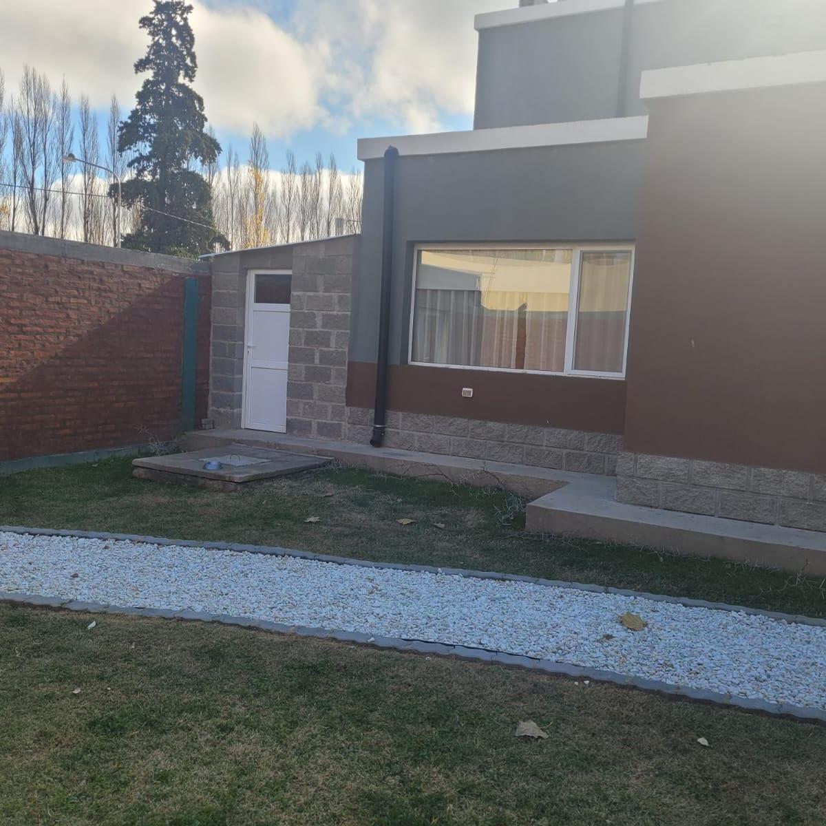 Casa en Plottier 3