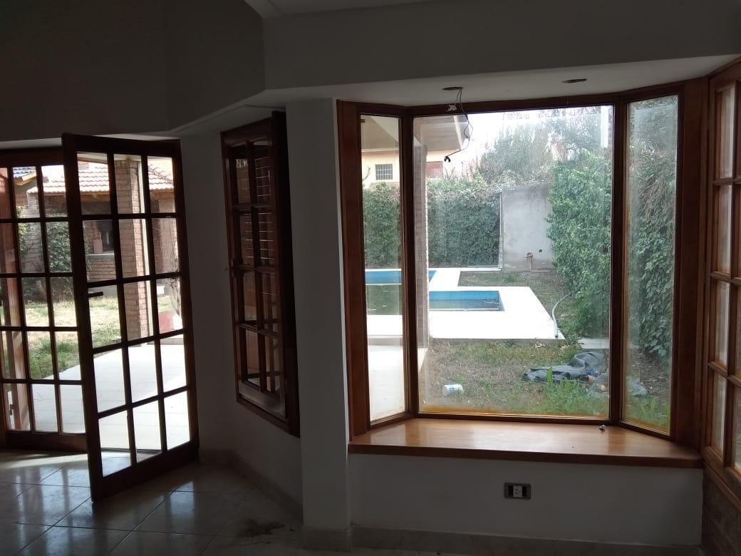 Casa Gerencial en Barrio Manzanar, Cipolletti 5