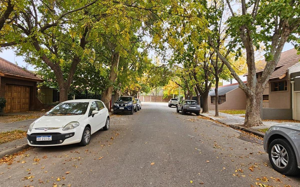 Casa Gerencial en Barrio Manzanar, Cipolletti 3