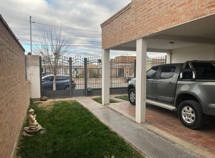 Duplex Barrio Las Viñas Cipolletti 3