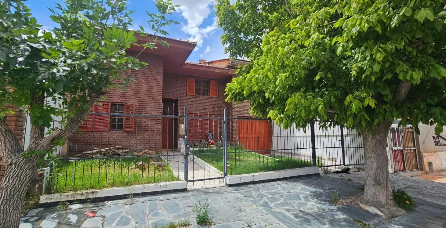 Casa en Provincias Unidas 3