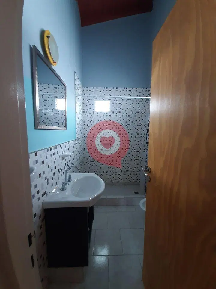 Casa + Departamento en Neuquén Capital 5