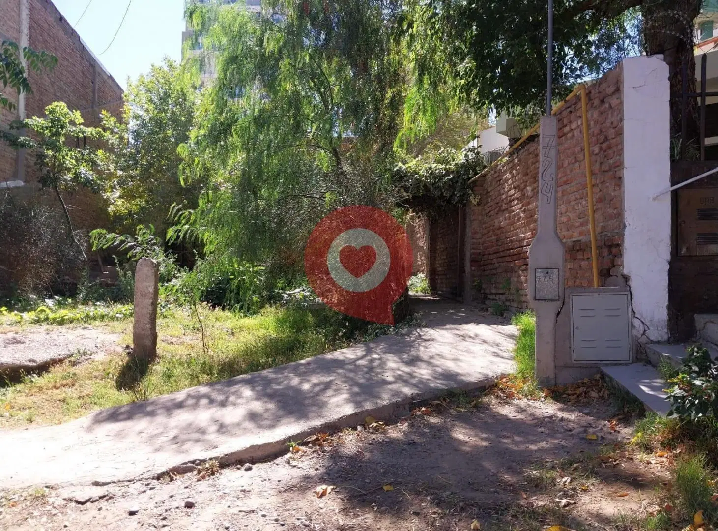 TERRENO EN VENTA de 274 m² en Av. San Juan, Neuquén Capital 8