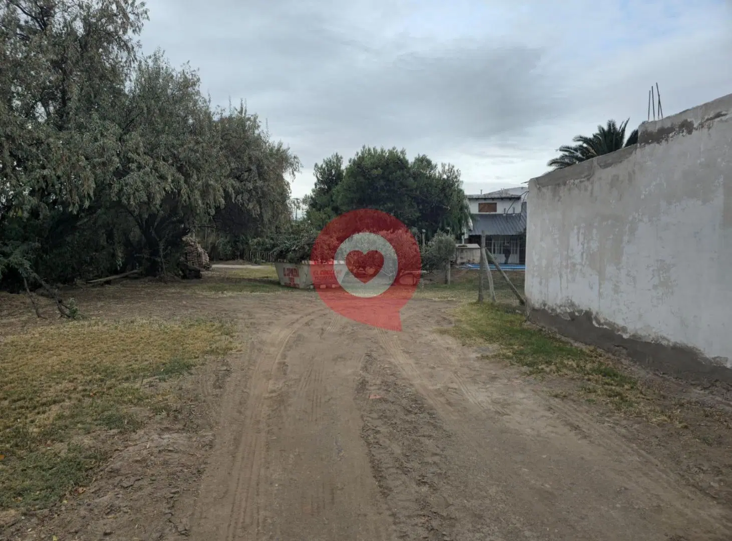 VENTA DE TERRENO  APTO DESARROLLO EN CIPOLLETTI 3