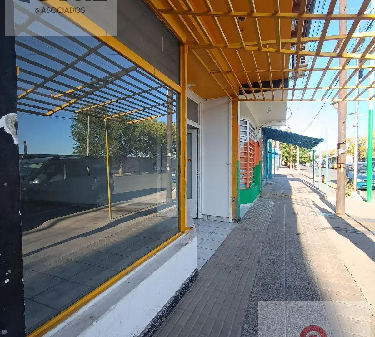 Local en alquiler Neuquen 2