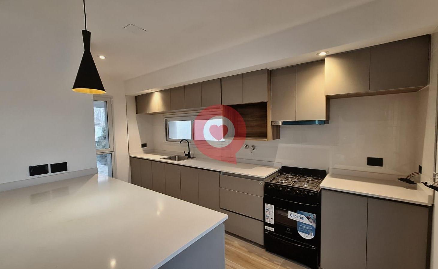 Foto de Alquiler de casa en Plottier., imagen 1