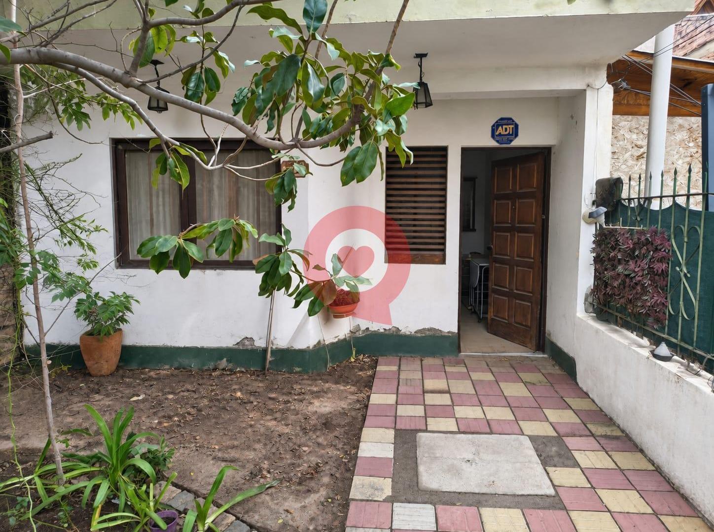 Foto de CASA en calle SAN LUIS al 500 B° NUEVO de la ciudad de Neuquén Capital, imagen 1