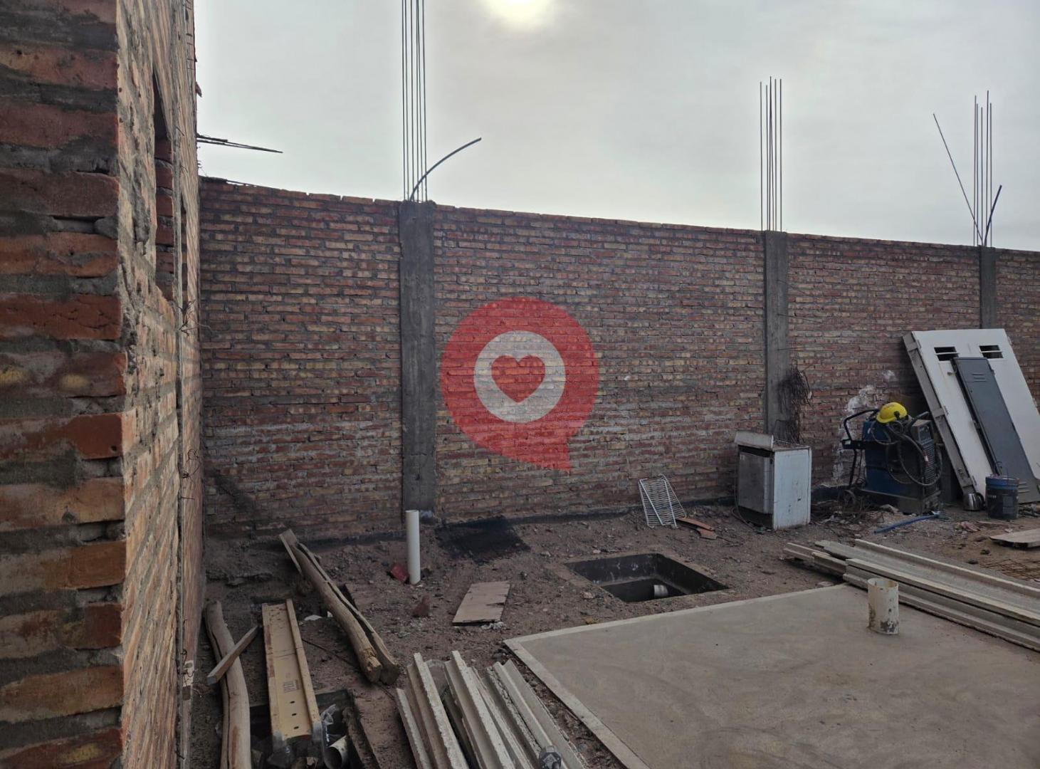 Foto de Local Comercial y dos Departamentos, imagen 1