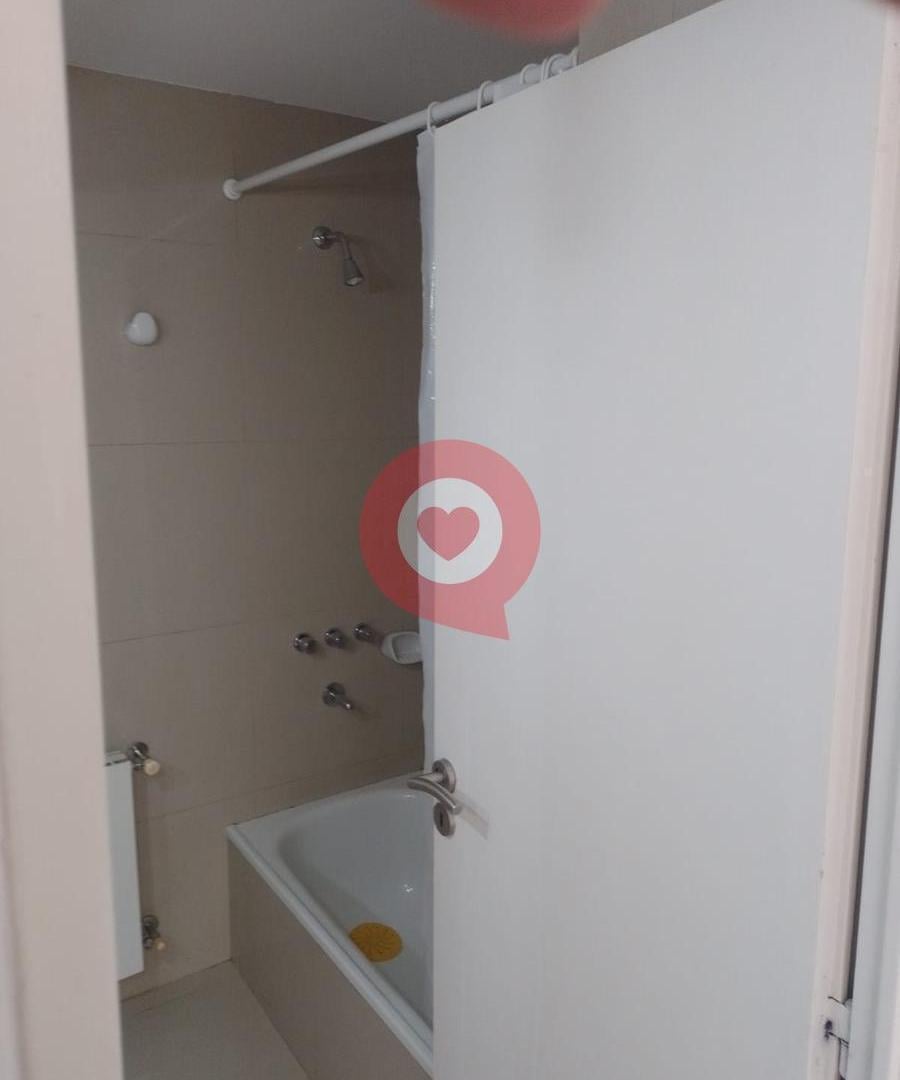 Foto de Alquiler de departamento en Neuquén Capital, zona Centro, imagen 5