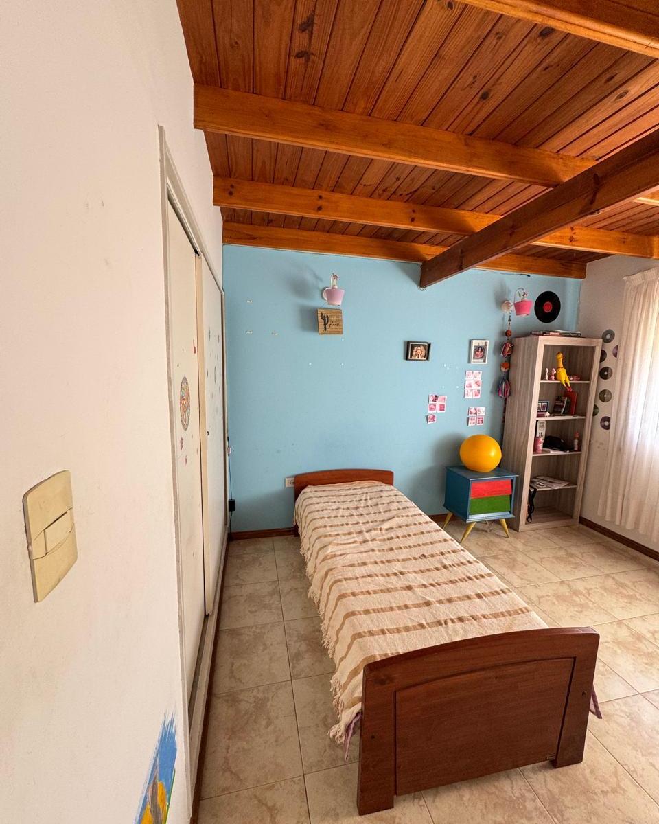 Casa en Venta 3 Dorm 25 de Mayo N°1789 y Lavalle Precio U$d190.000 4