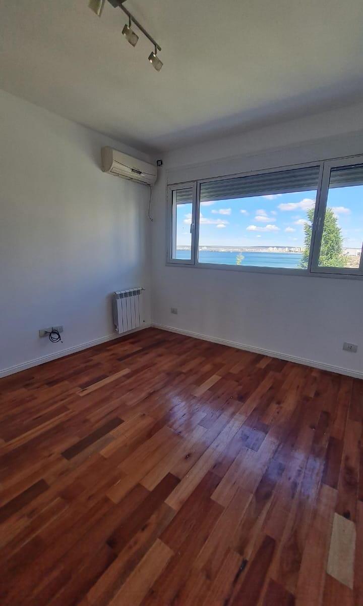 Triplex en Venta 4 Dorm Lino Lacunza N°44 y El Mar Precio U$d398.000 5
