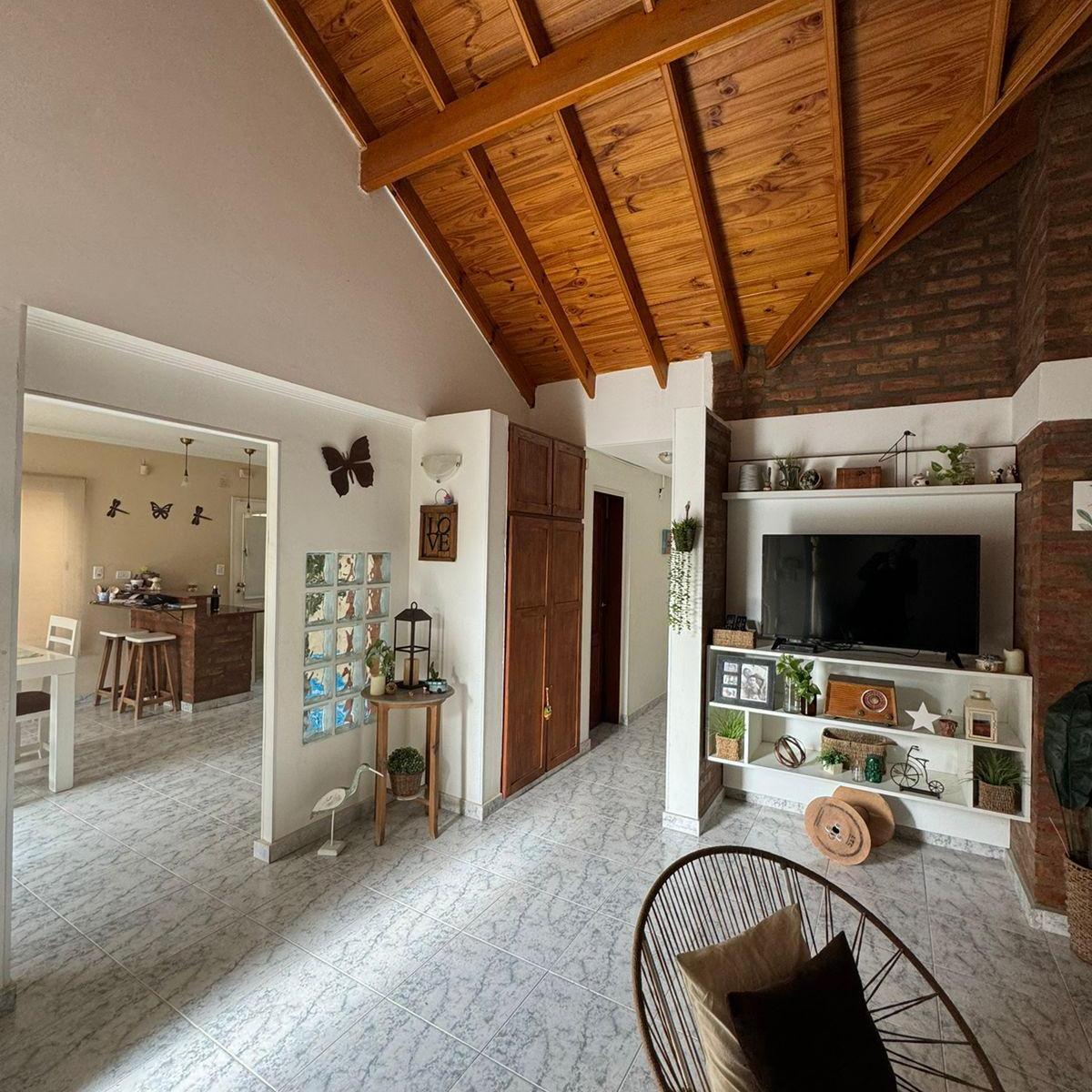 Casa en Venta 3 Dorm Alsua de Corbetto N°474 U$d185.000 2