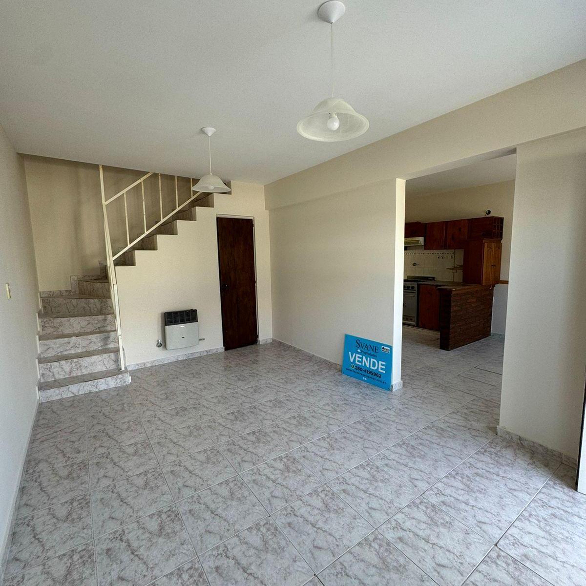 Duplex en Venta 3 Dorm Dorrego N°679 E/ Juan B. Justo y Alvear Precio U$d92.000 2