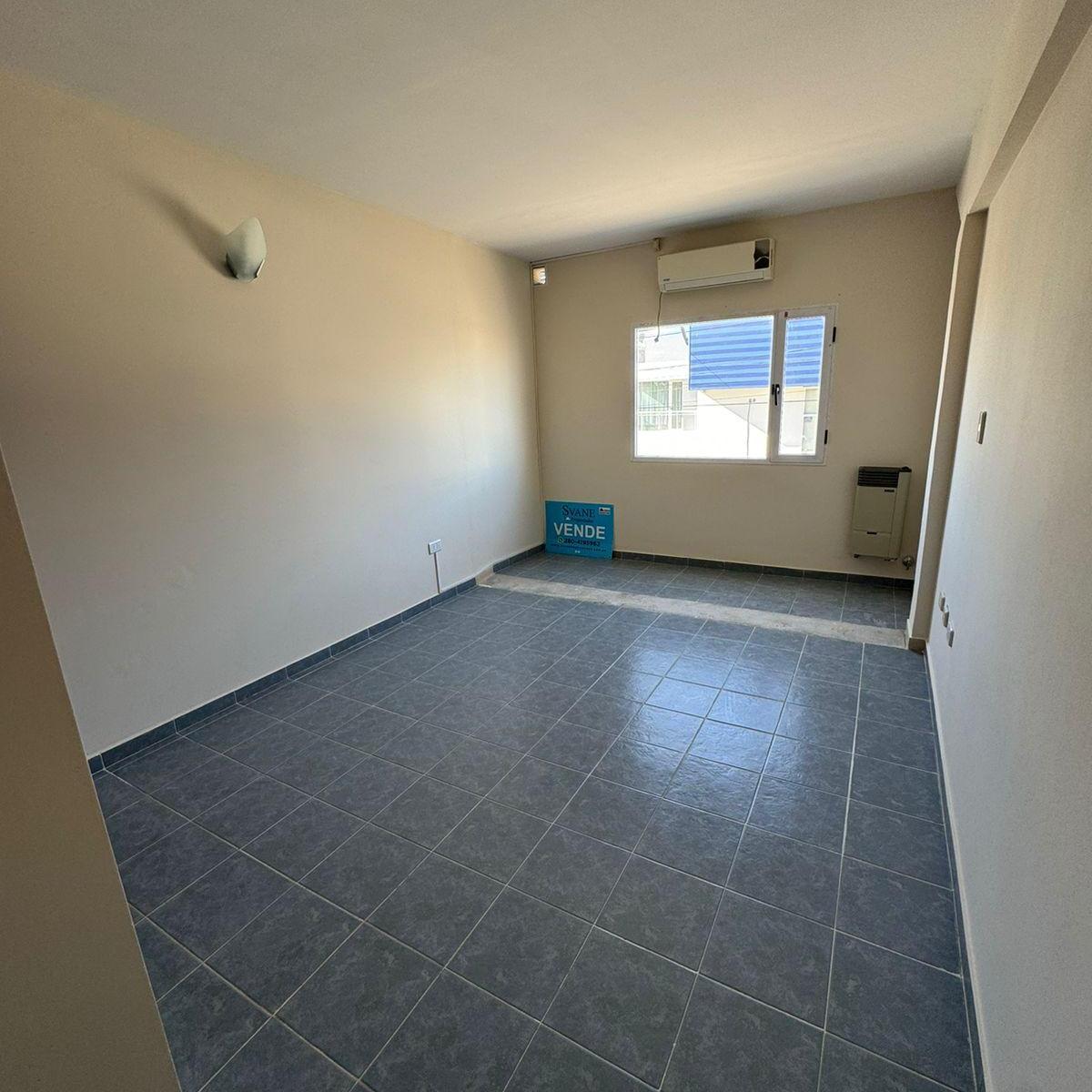 Duplex en Venta 3 Dorm Dorrego N°679 E/ Juan B. Justo y Alvear Precio U$d92.000 5