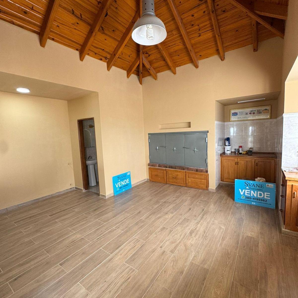Casa en Venta 4 Dorm Av Rawson y Formosa Precio U$d780.000 5