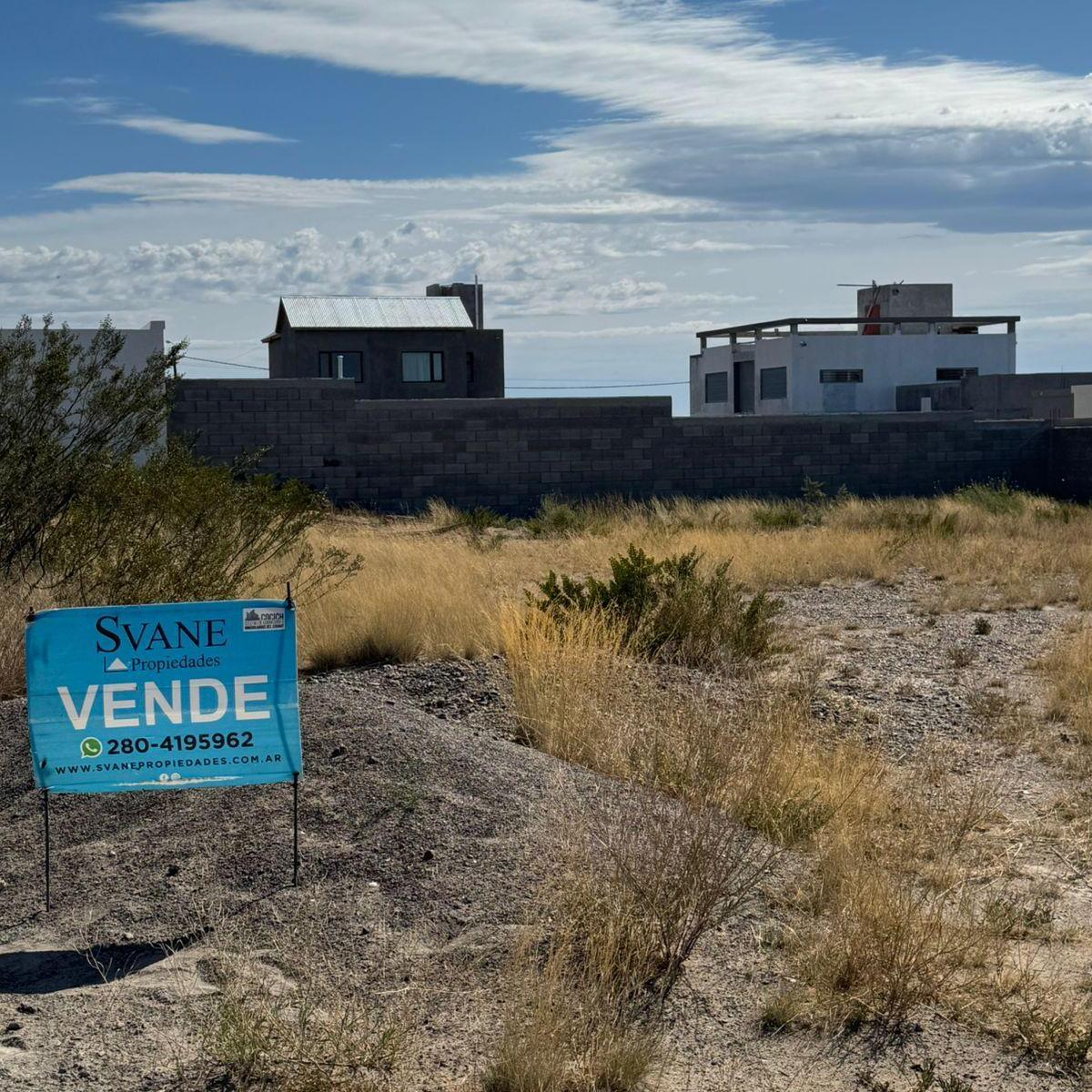 Lote en Venta Tomillo E/ de Los Pioneros y Chilco Precio U$d26.000 3