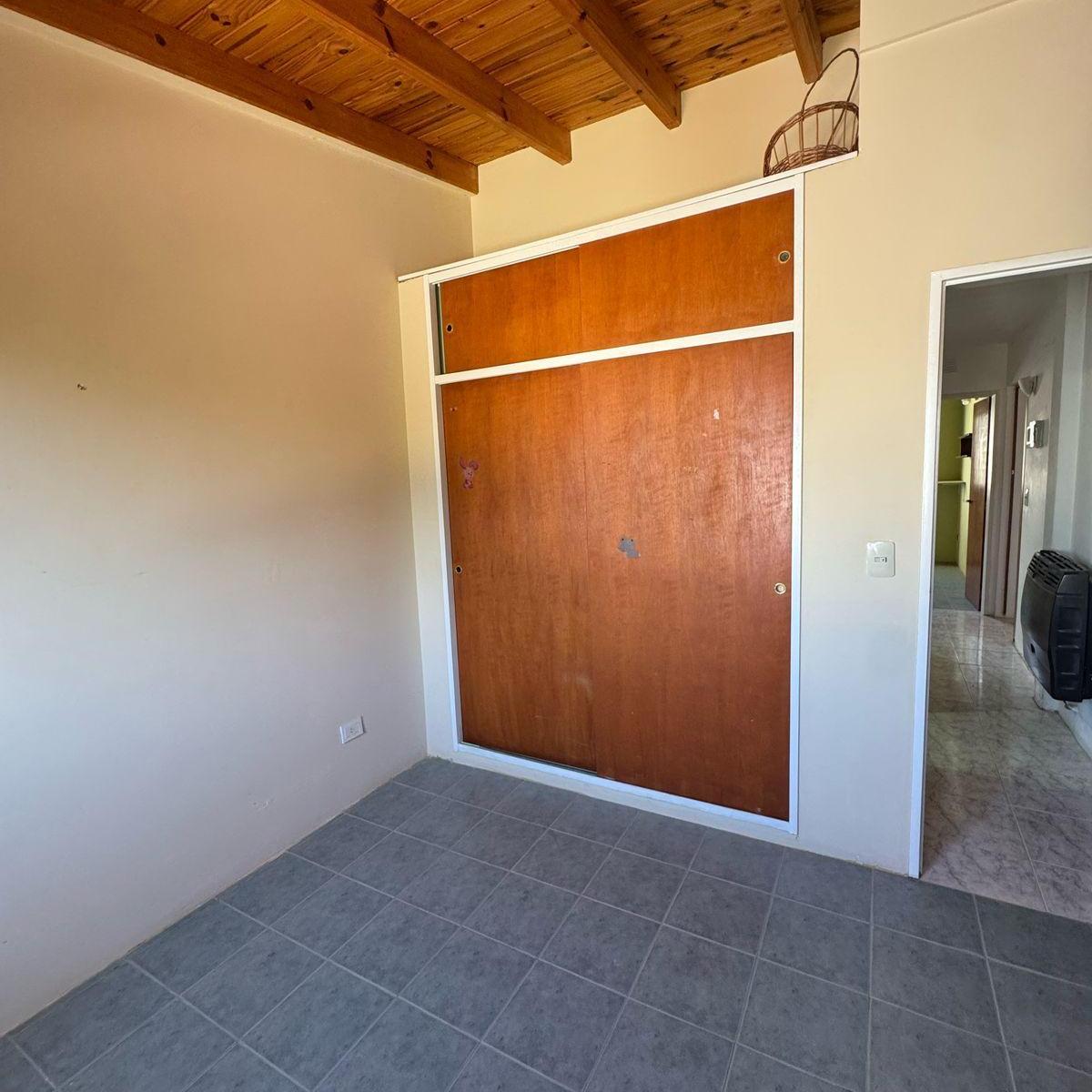 Casa en Venta Dorrego N°646 E/ Alvear y Juan B. Justo Precio U$d230.000 5