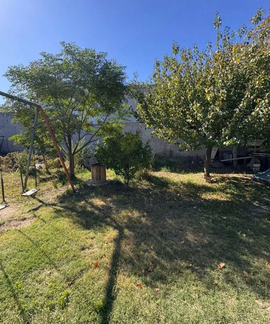 Lote en Venta
España N°541 e/ Maiz y Alvear
Precio u$d173.000 4