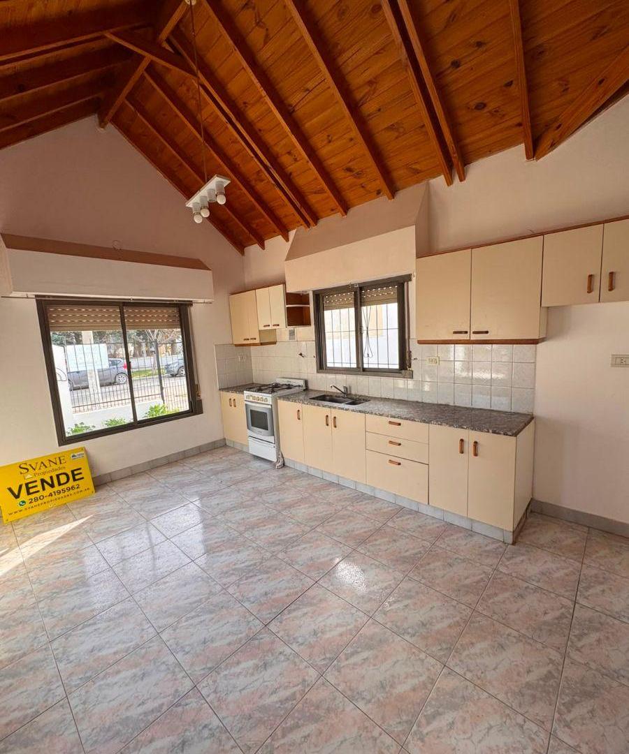 Foto de Casa en Venta 2 Dorm Pasaje Raul Diaz N°1114 e/ Alem y Rivadavia Precio, imagen 1