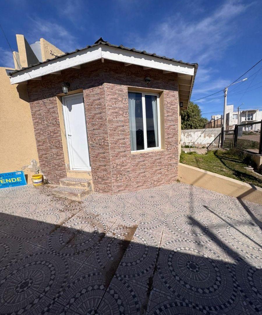 Foto de Casa en Venta 4 Dorm Notro N°4084 e/ Michai y Los Paraiso Precio, imagen 5