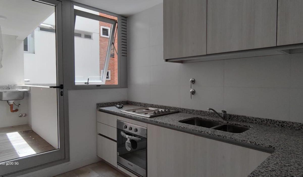4 Ambientes con Patio y Baulera - a Estrenar - Caballito 3
