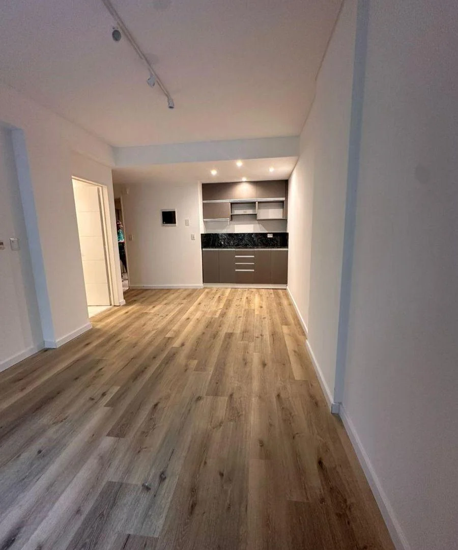 Monoambiente Súper Funcional con Balcón + Baulera