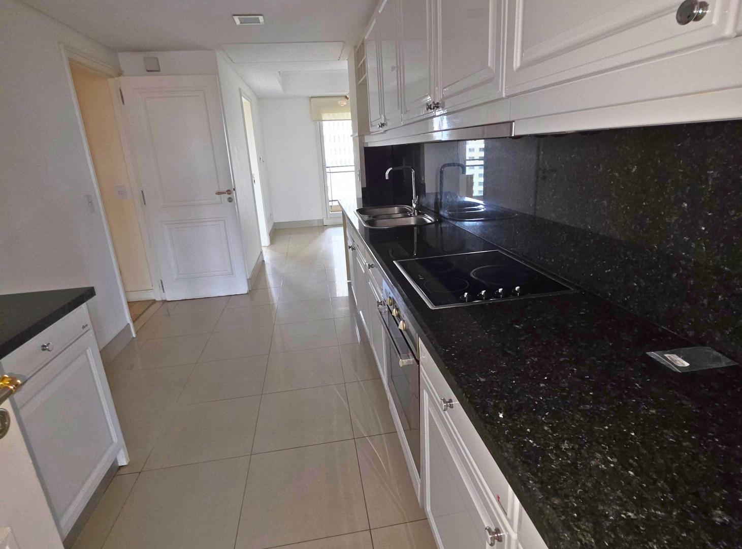 Foto de Exclusivo 3 ambientes de categoría en Château Puerto Madero | 150 m² |, imagen 4