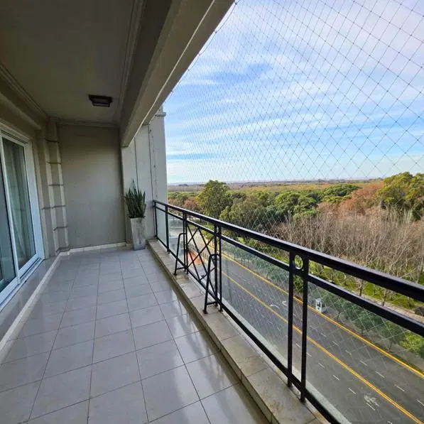 Exclusivo departamento de categoría en alquiler | Château Puerto Madero | 150 m² | Cochera y baulera 3