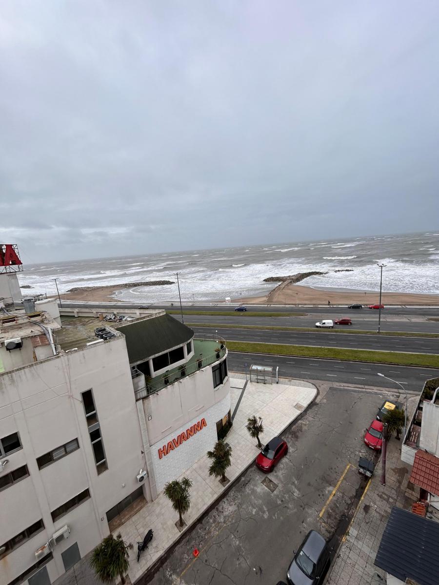 Venta Departamento de 2 Ambientes en Brandsen y Salta con Vista Al Mar 3