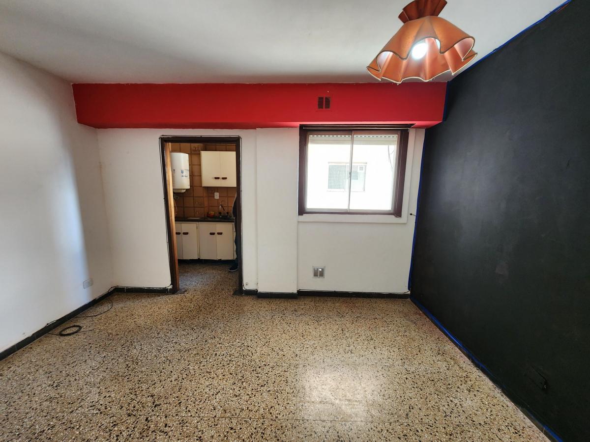 DEPARTAMENTO 2 AMBIENTES EN EN VENTA EN LANUS (oportunidad!!)