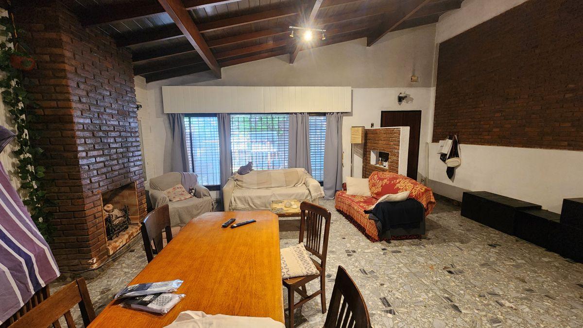 CHALET EN VENTA EN MUY BUENA UBICACIÓN EN TURDERA (RETASADA!!)
