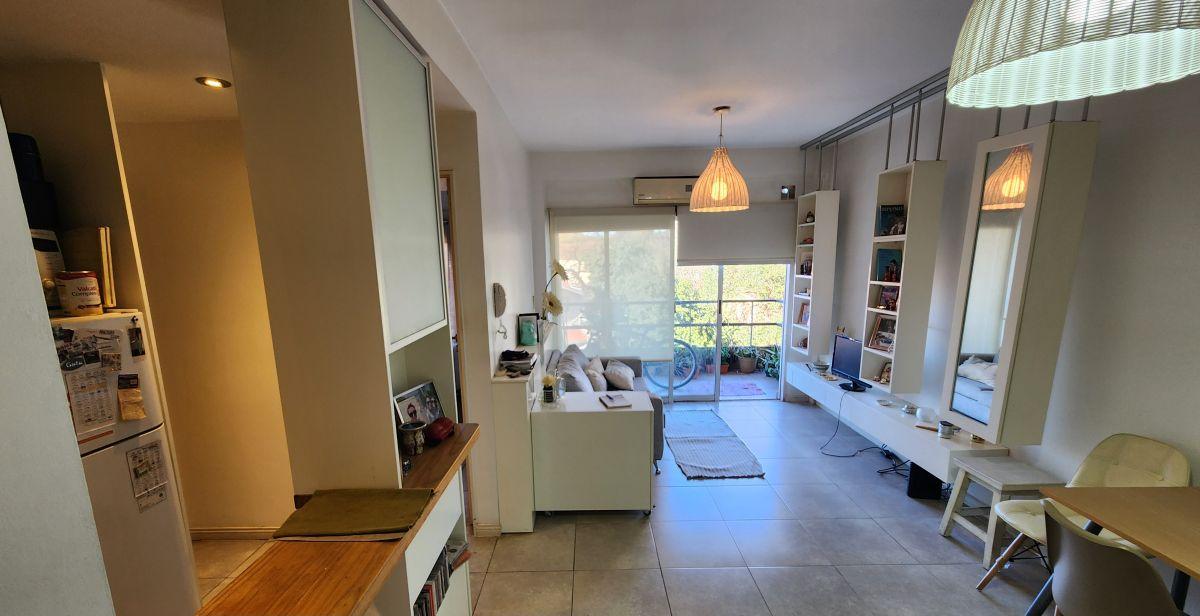Foto de DEPARTAMENTO 2 AMBIENTES EN VENTA EN ADROGUE EN MUY BUENA UBICACIÓN, imagen 3