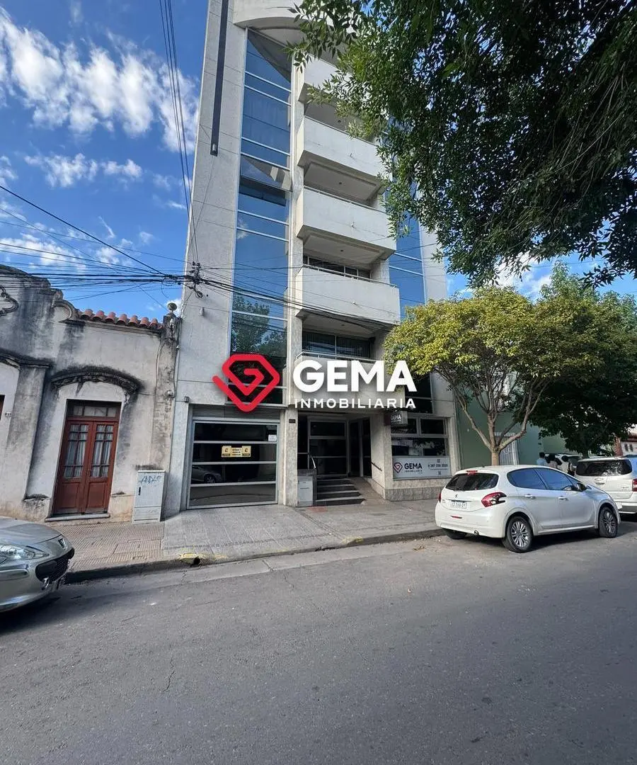Departamento 1 dormitorio en Rivadavia 234 2