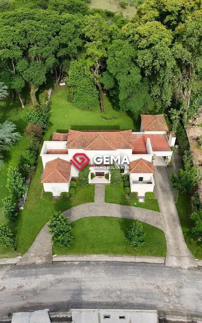 Casa en La Montaña 4