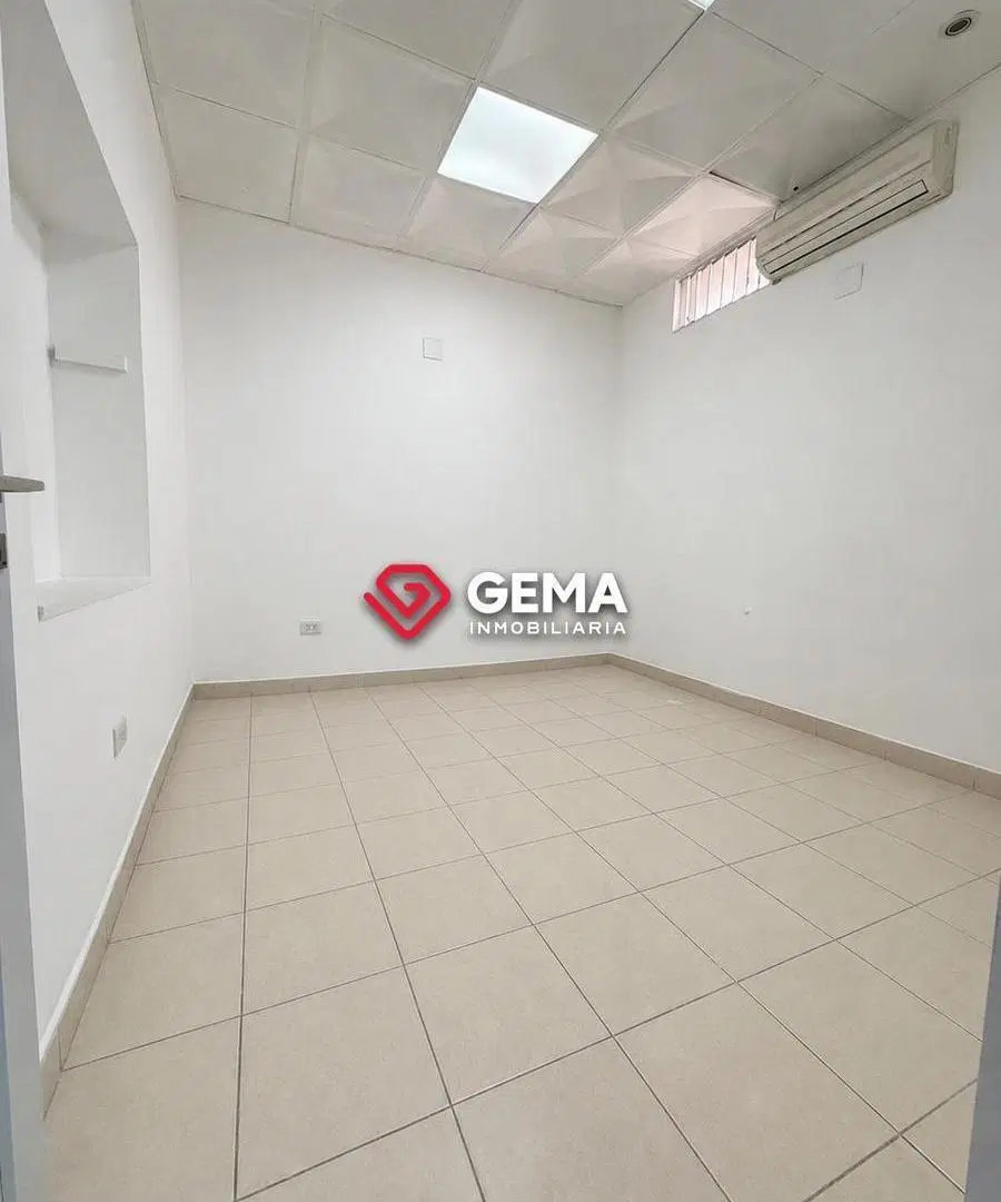 Local comercial en Florida al 600 4