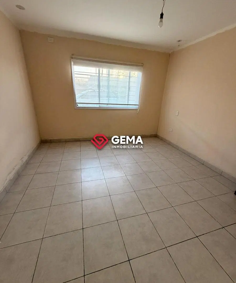 Casa 3 dormitorios en Estación Alvarado 2