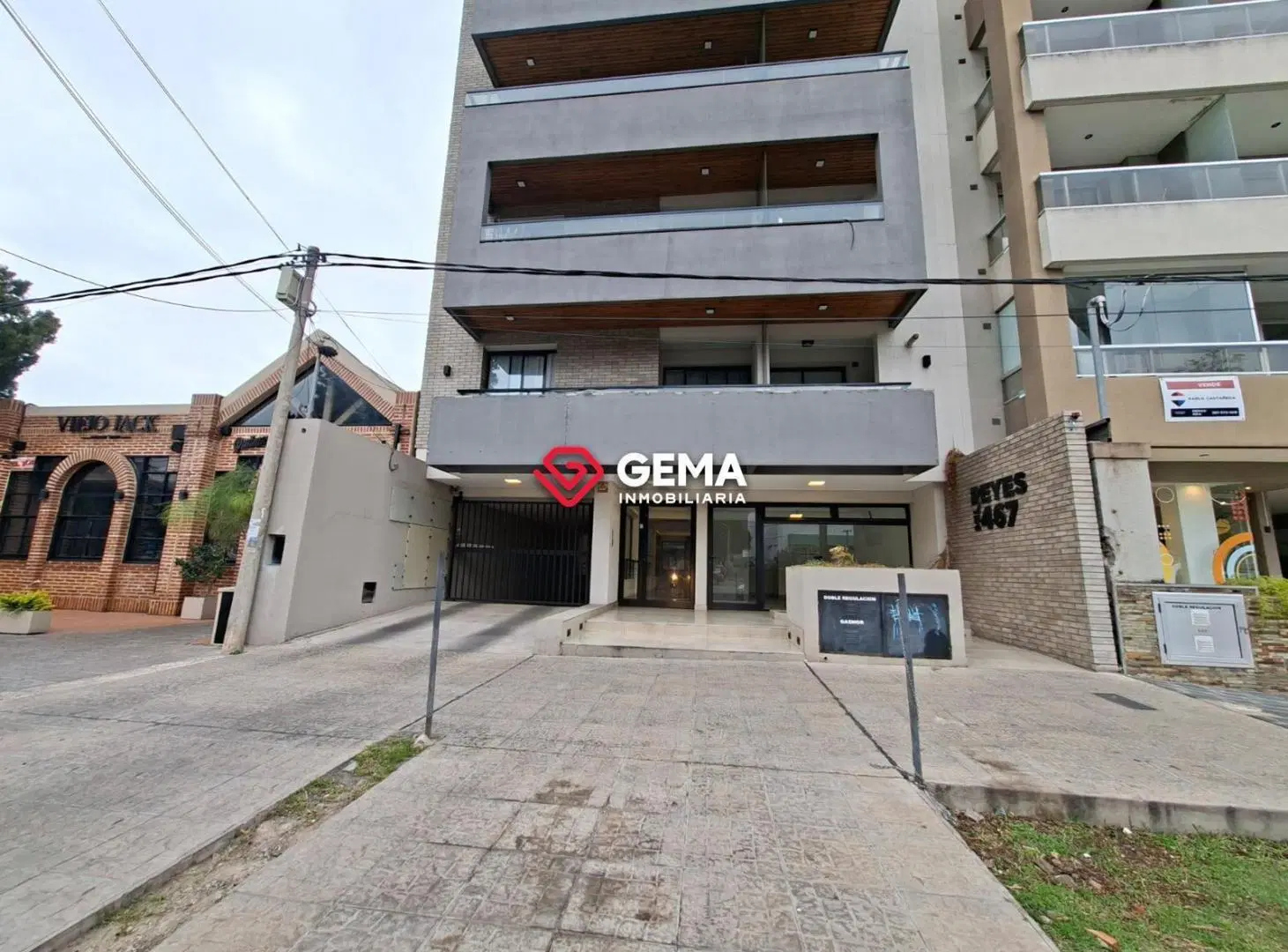 Local en Bo.Tres Cerritos 6