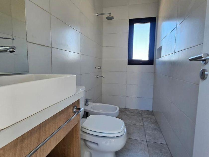 Foto de SE VENDE CASA DE 2 DORMITORIOS A ESTRENAR EN JUAREZ CELMAN, imagen 4