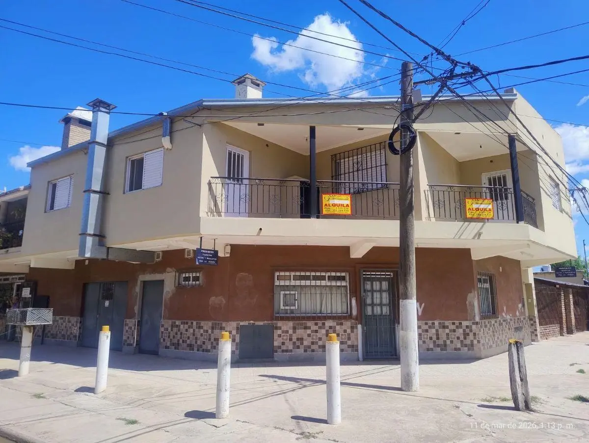 Alquiler Pasaje Montiel y La Pampa. A 100 metros Parroquia Santa Rita 1