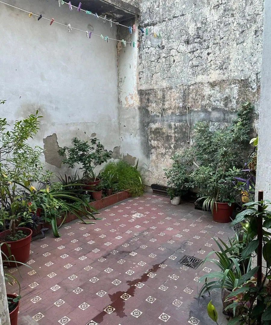 Suipacha 3500 Casa PH de 3 dormitorios, living, comedor, cocina, patio, lavadero, 5