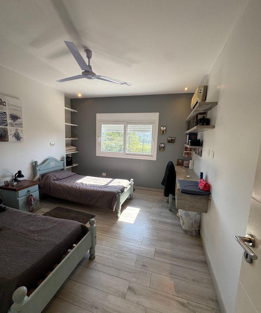 Foto de Importante Residencia en Country El Nogal Yerba Buena en Venta, imagen 2