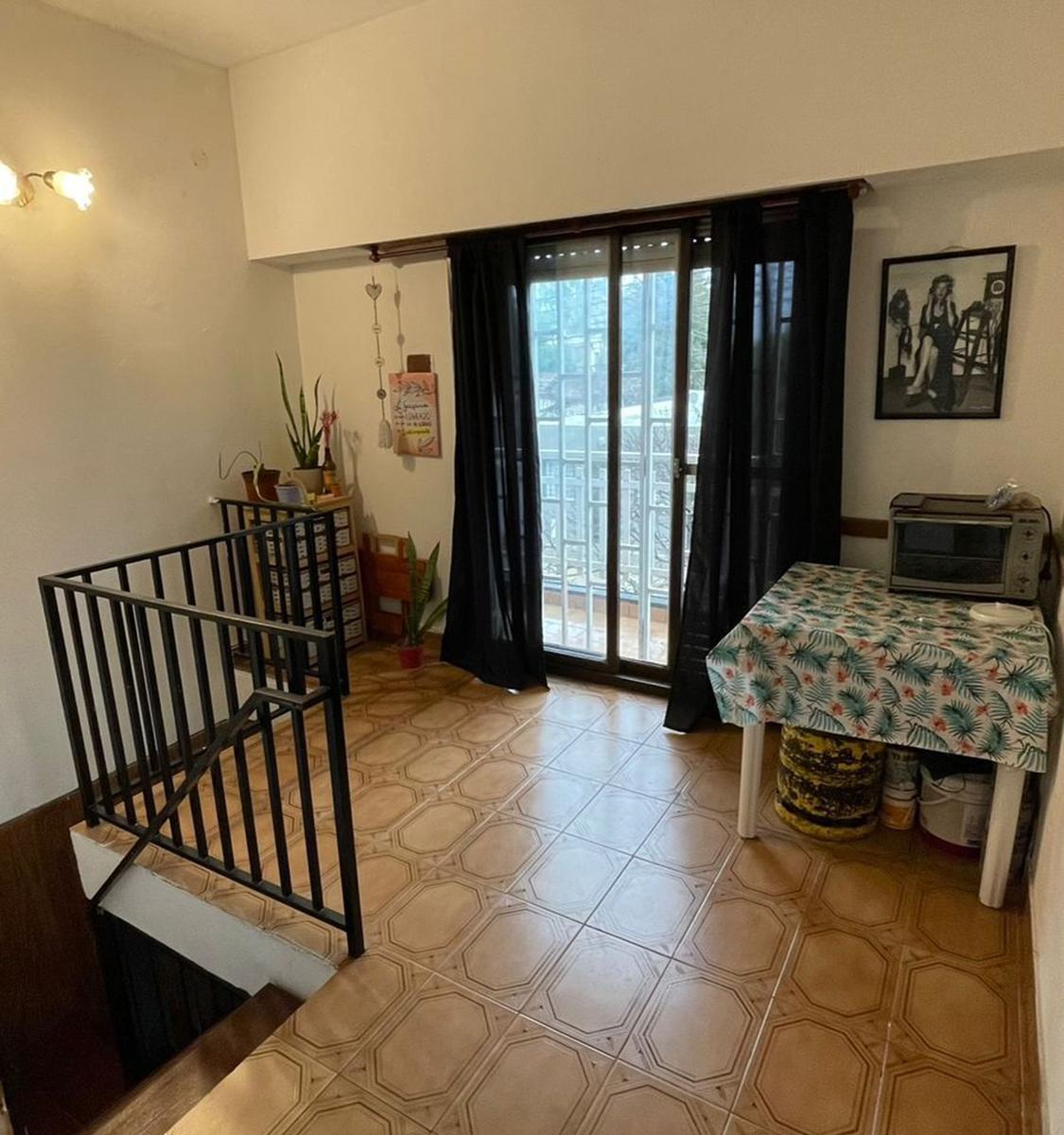 Venta Casa Dos Plantas Pte Roca 5572 1