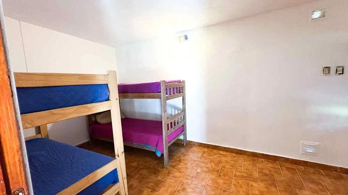 ALQUILER PERMANENTE DE CASA EN FUNES 3