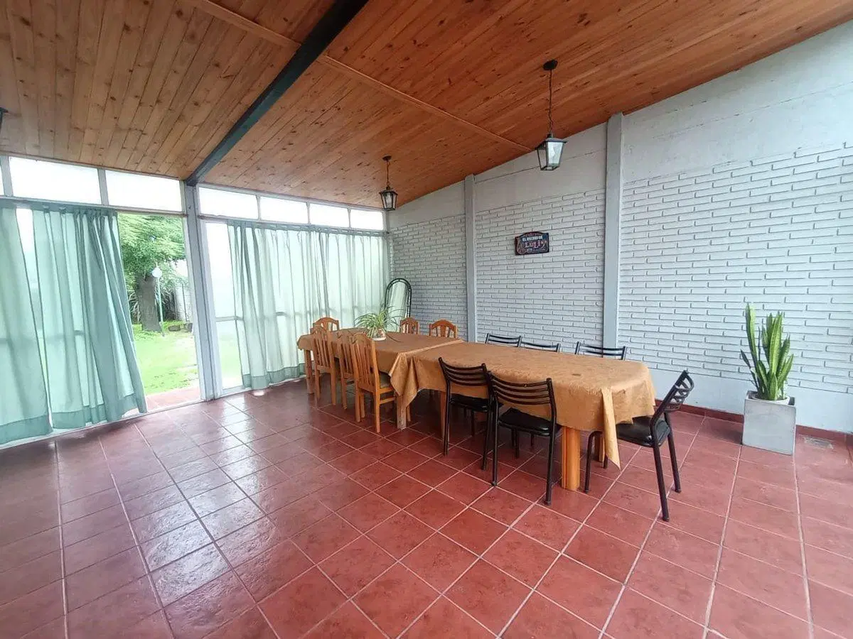 VENTA DE LOTE CON QUINCHO EN PEREZ 5
