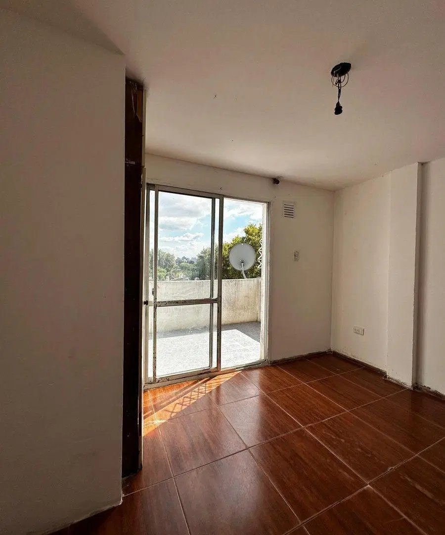 VENTA DUPLEX 1 DORMITORIO ESPAÑA Y HOSPITALES 3