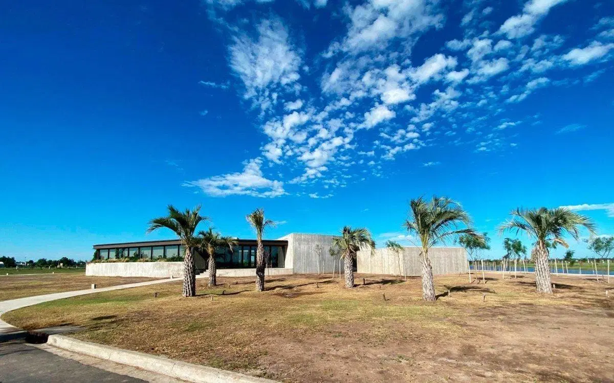 VENTA LOTE VIDA CLUB DE CAMPO FUNES 4