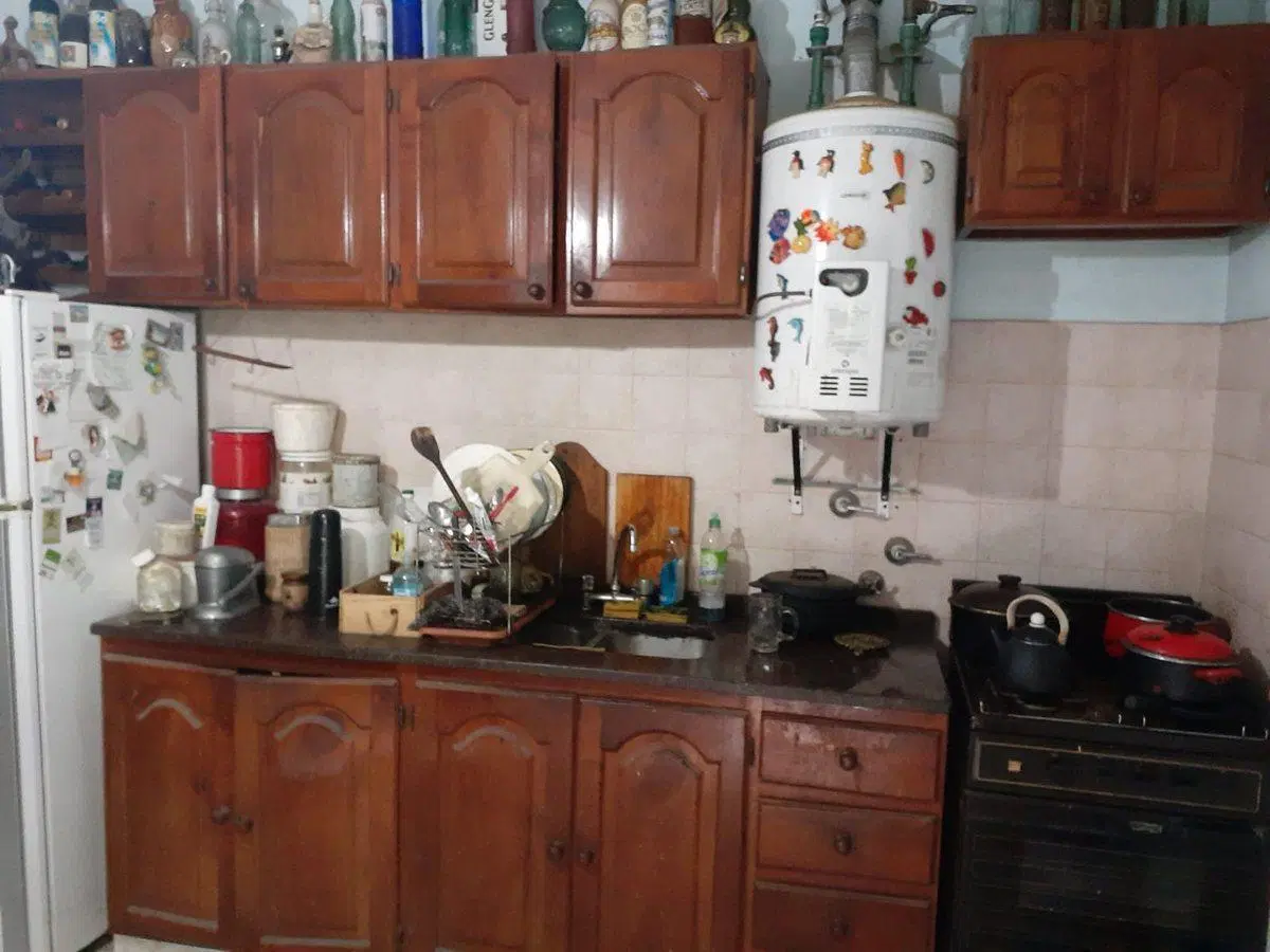 VENTA CASA- JARDIN Y DEPARTAMENTO BARRIO SARMIENTO 3